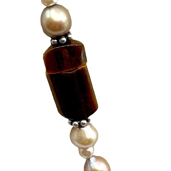 Tiger's Eye & Genuine Pearl Necklace With Silver Accents    A39 - Picture 8 of 9